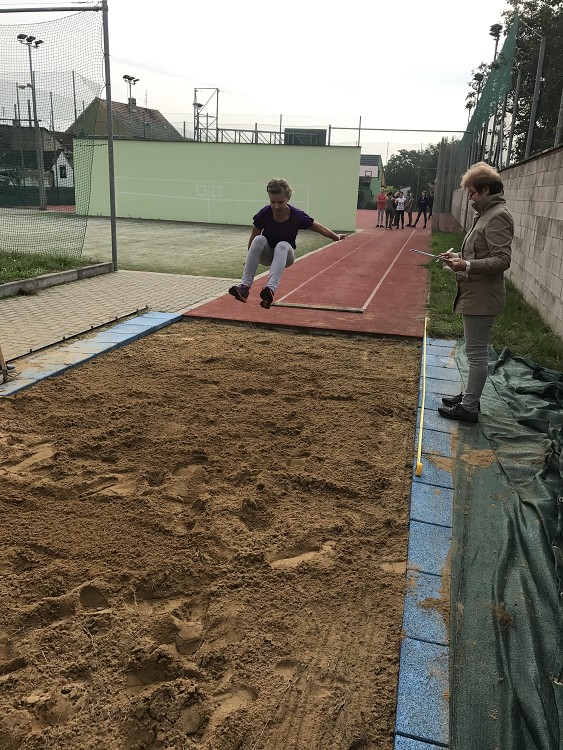 img00015.jpg