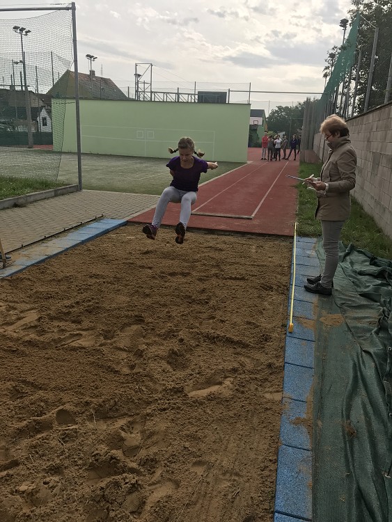 img00016.jpg