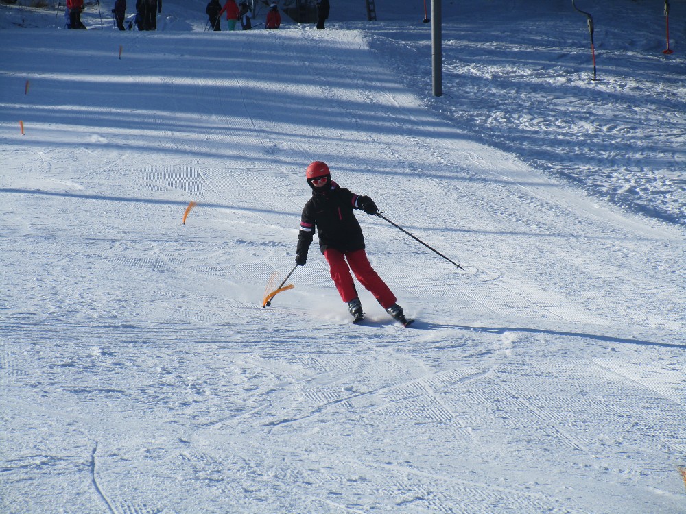 img00100.jpg