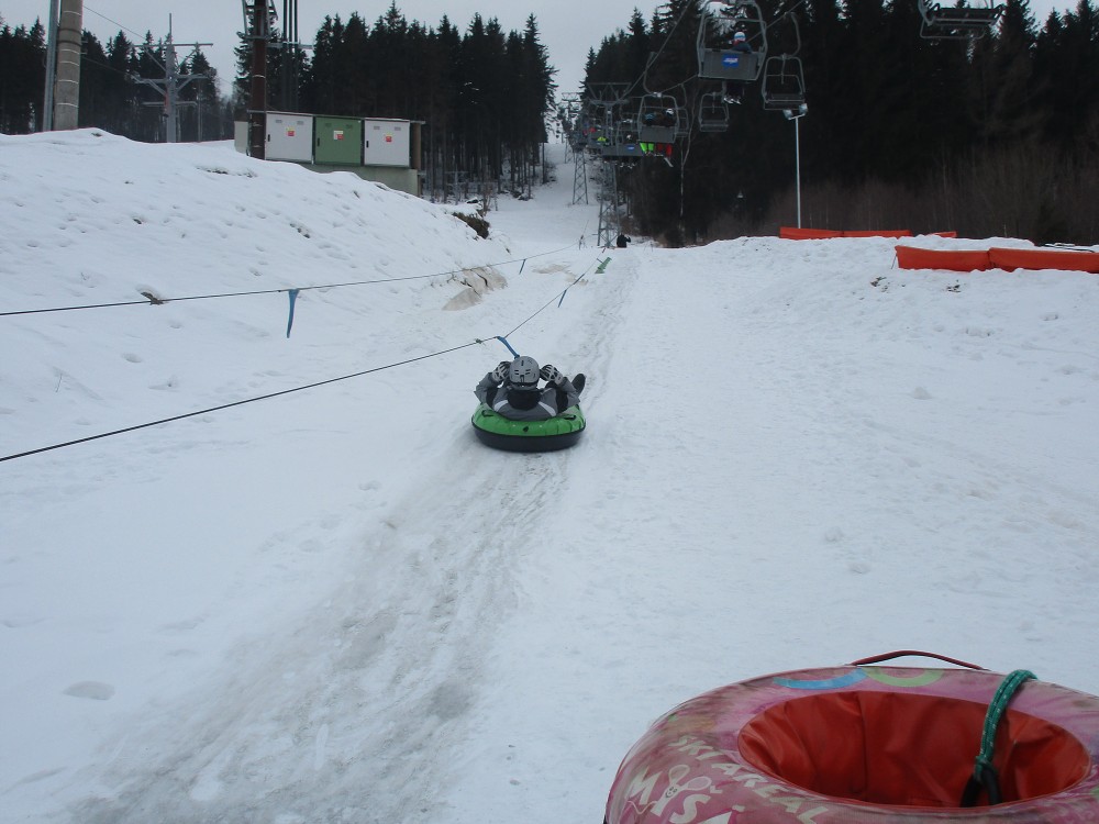 img00125.jpg