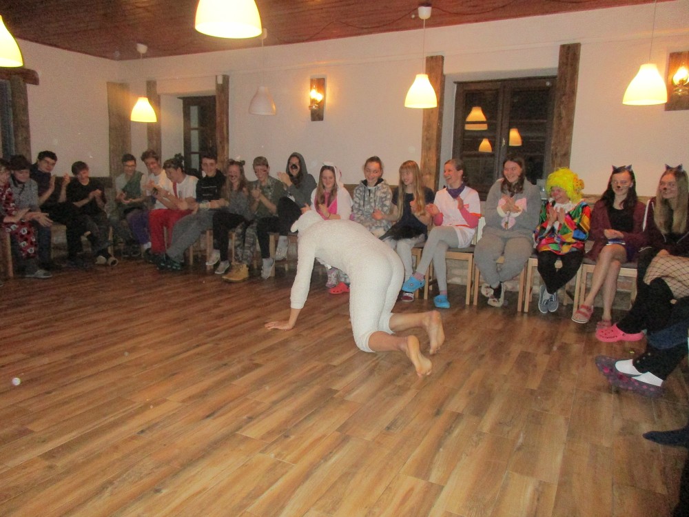 img00140.jpg