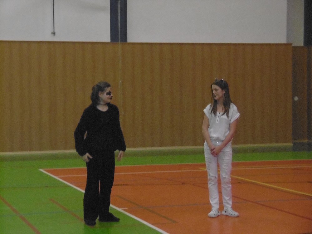 img00126.jpg