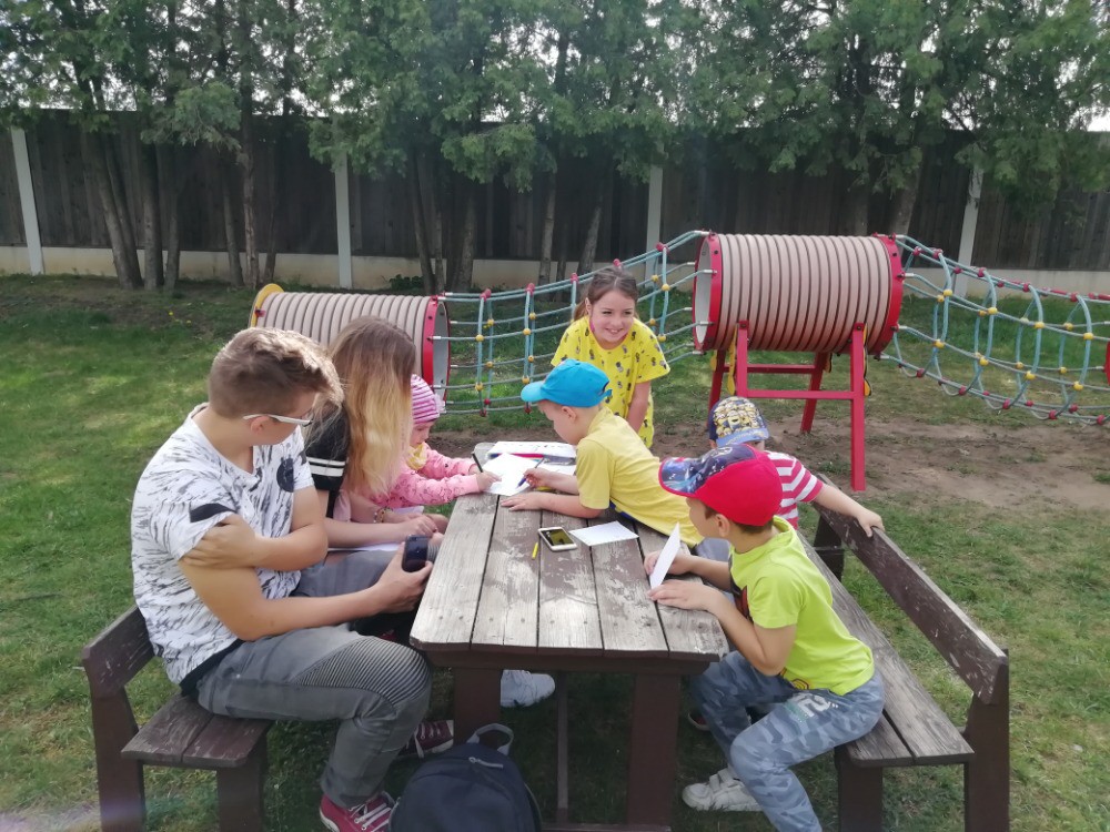 img00019.jpg