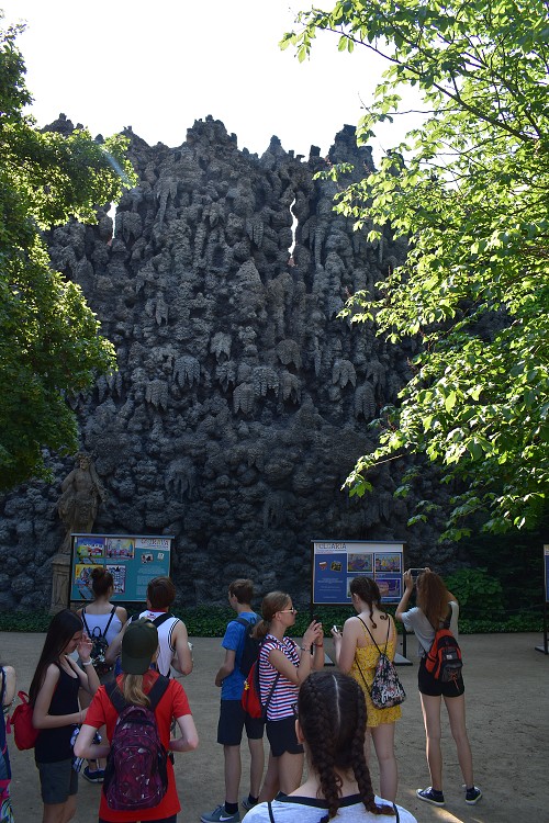 img00047.jpg