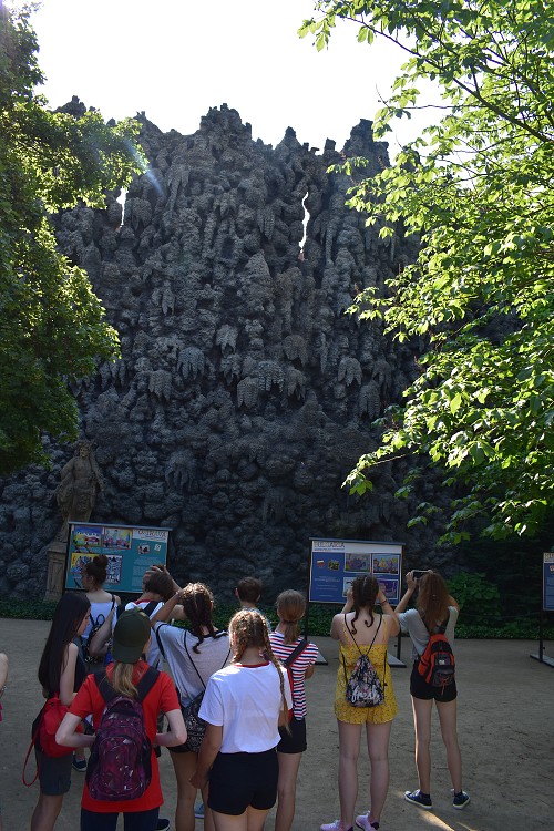 img00048.jpg