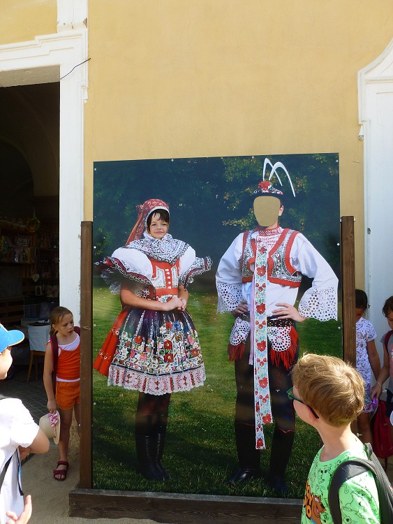 img00080.jpg
