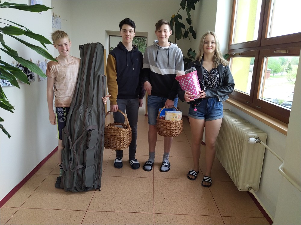 img00084.jpg