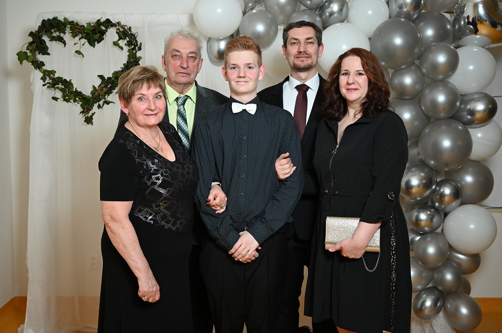 img00035.jpg