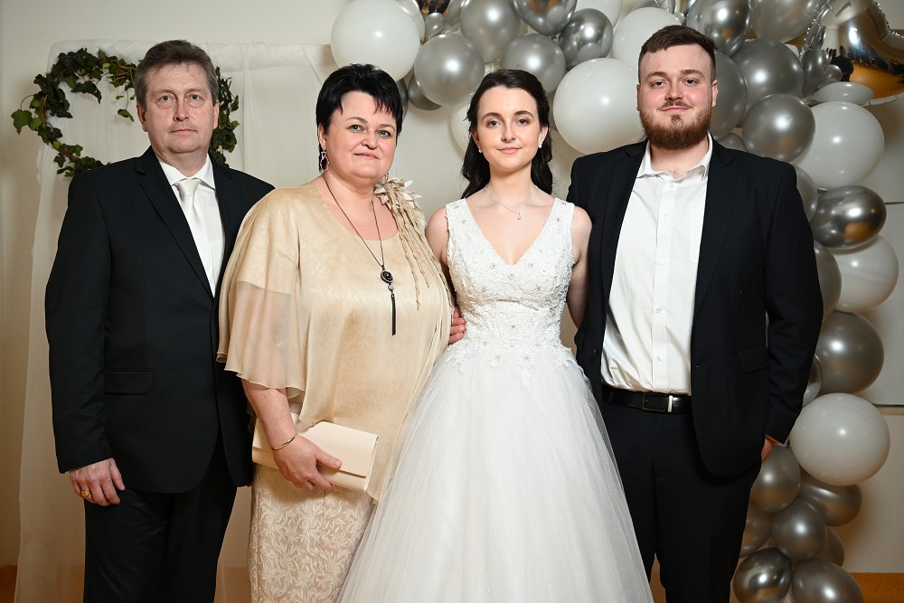 img00040.jpg